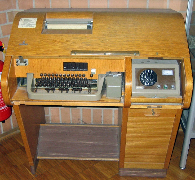 By Flominator - Own work, CC BY-SA 3.0, https://commons.wikimedia.org/w/index.php?curid=59338